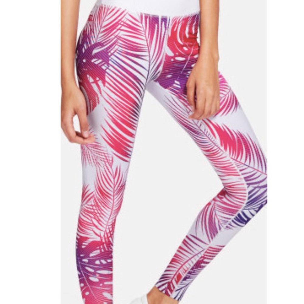 Palm print leggings